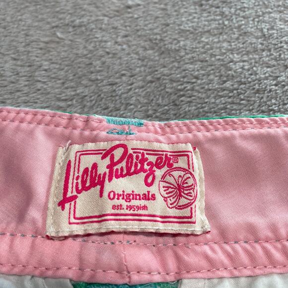 Lilly Pulitzer Shorts Womens Medium Green Originals Toucan Tango Tropical Print - Picture 3 of 8